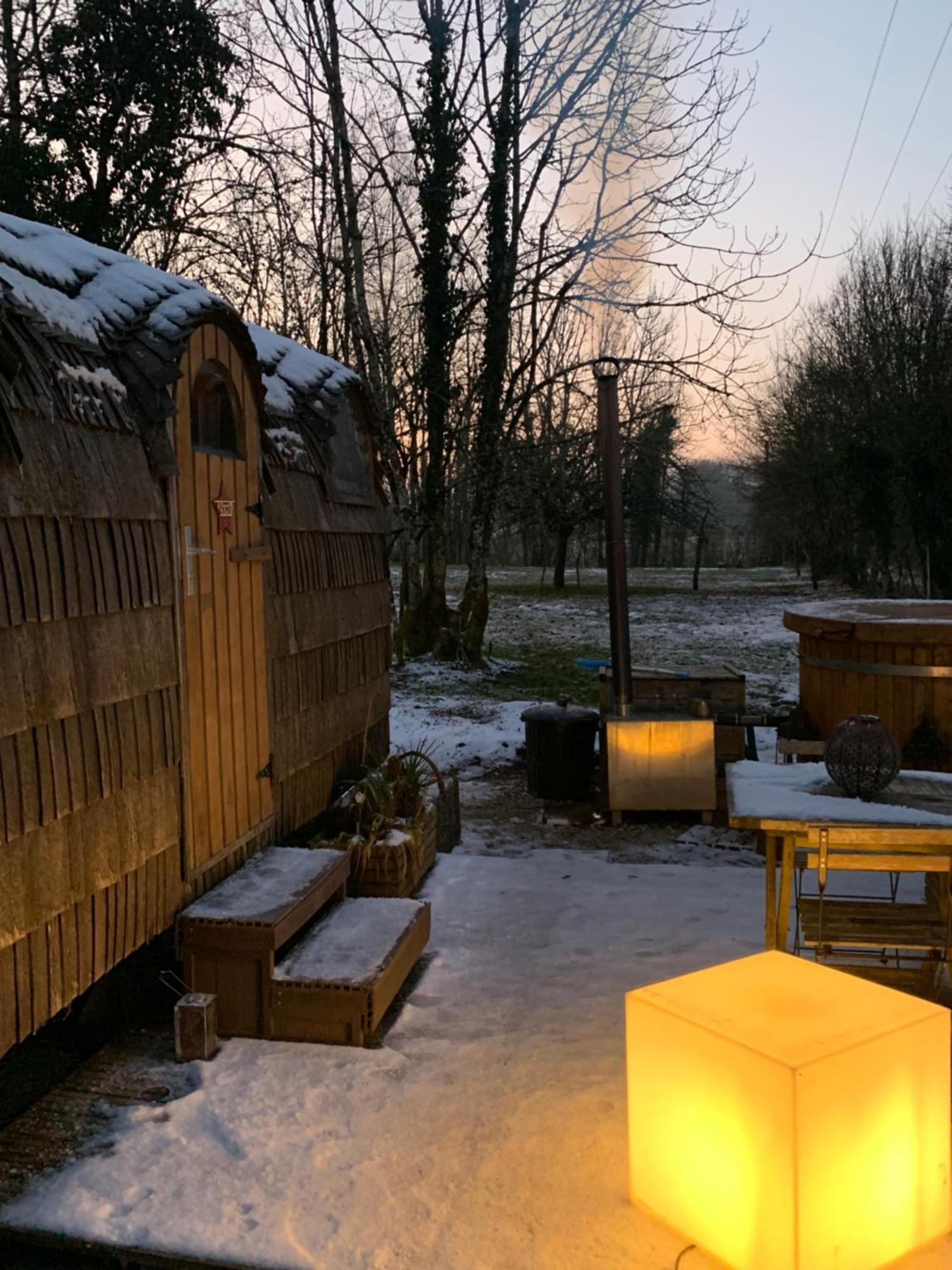 Cabane En Bois Avec Bain Nordique Et Sauna Marigny  Екстериор снимка